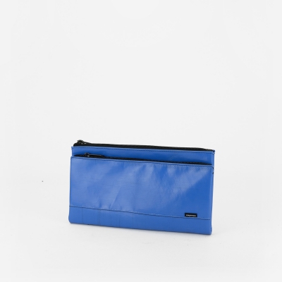 FREITAG :: MASIKURA F271 :: A simple double pouch, complete with 