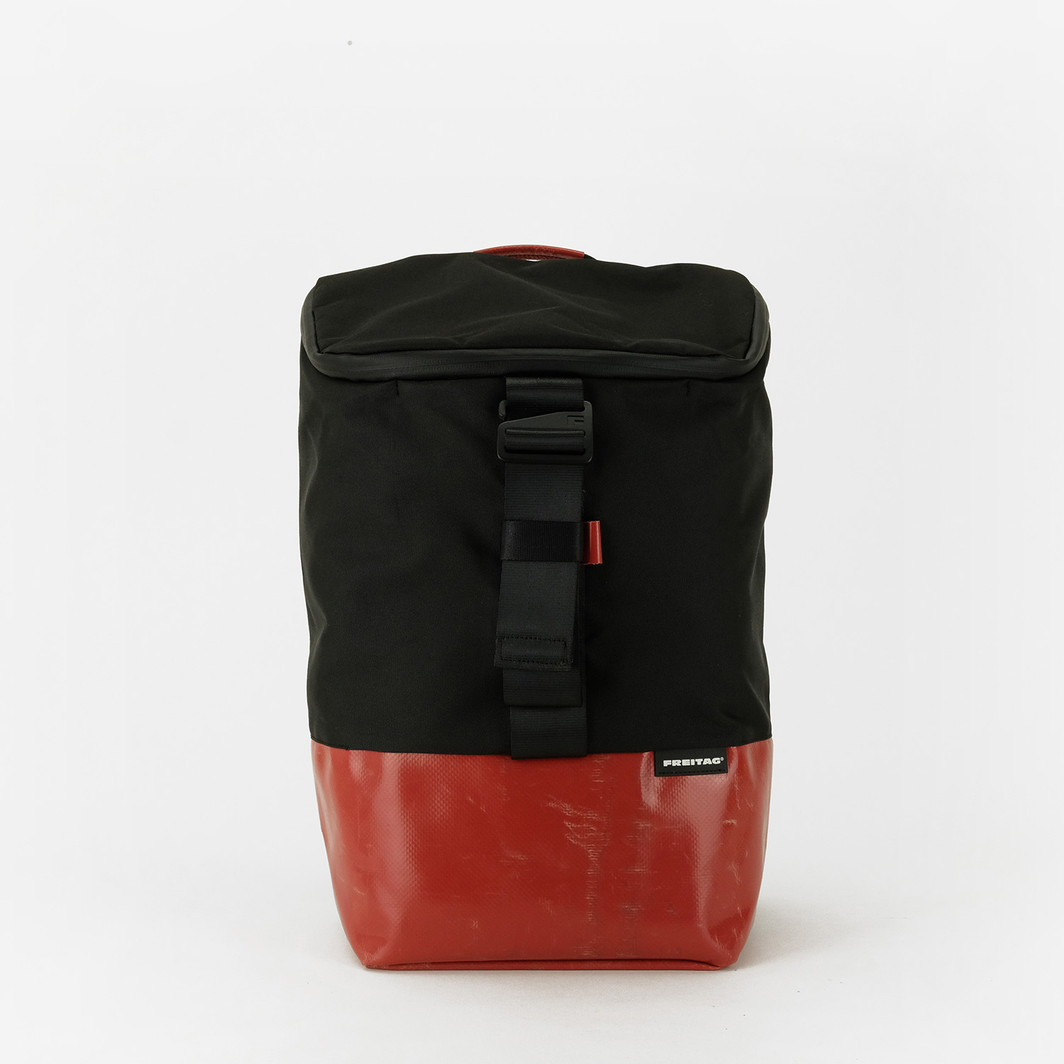 FREITAG :: CARTER F600 :: Rainproof and light backpack, with padded