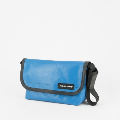 FREITAG :: HAWAII FIVE-O F41 :: Messenger bag XS. Comfy shoulder strap ...