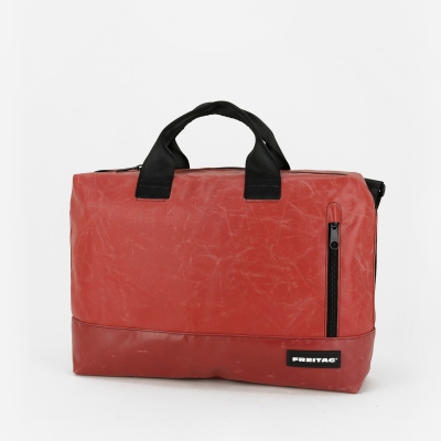 FREITAG :: ROY F302 :: A super-functional business bag for 